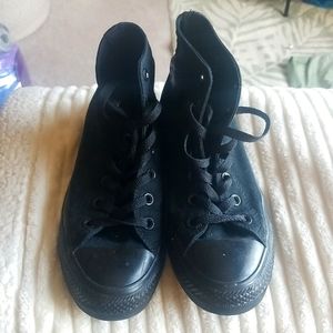 Black Converse Allstar